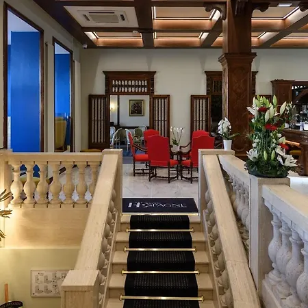 Grand D'espagne Lourdes