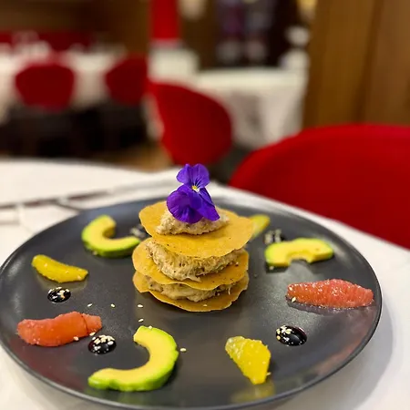 西班牙大酒店 3* 卢德