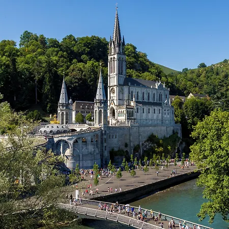 Grand D'espagne Lourdes