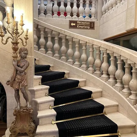 Grand D'espagne 3* Lourdes