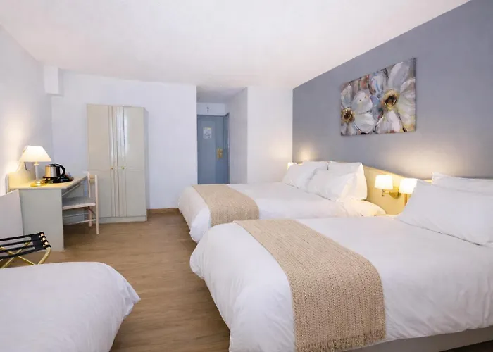 Grand D'espagne 4* Lourdes